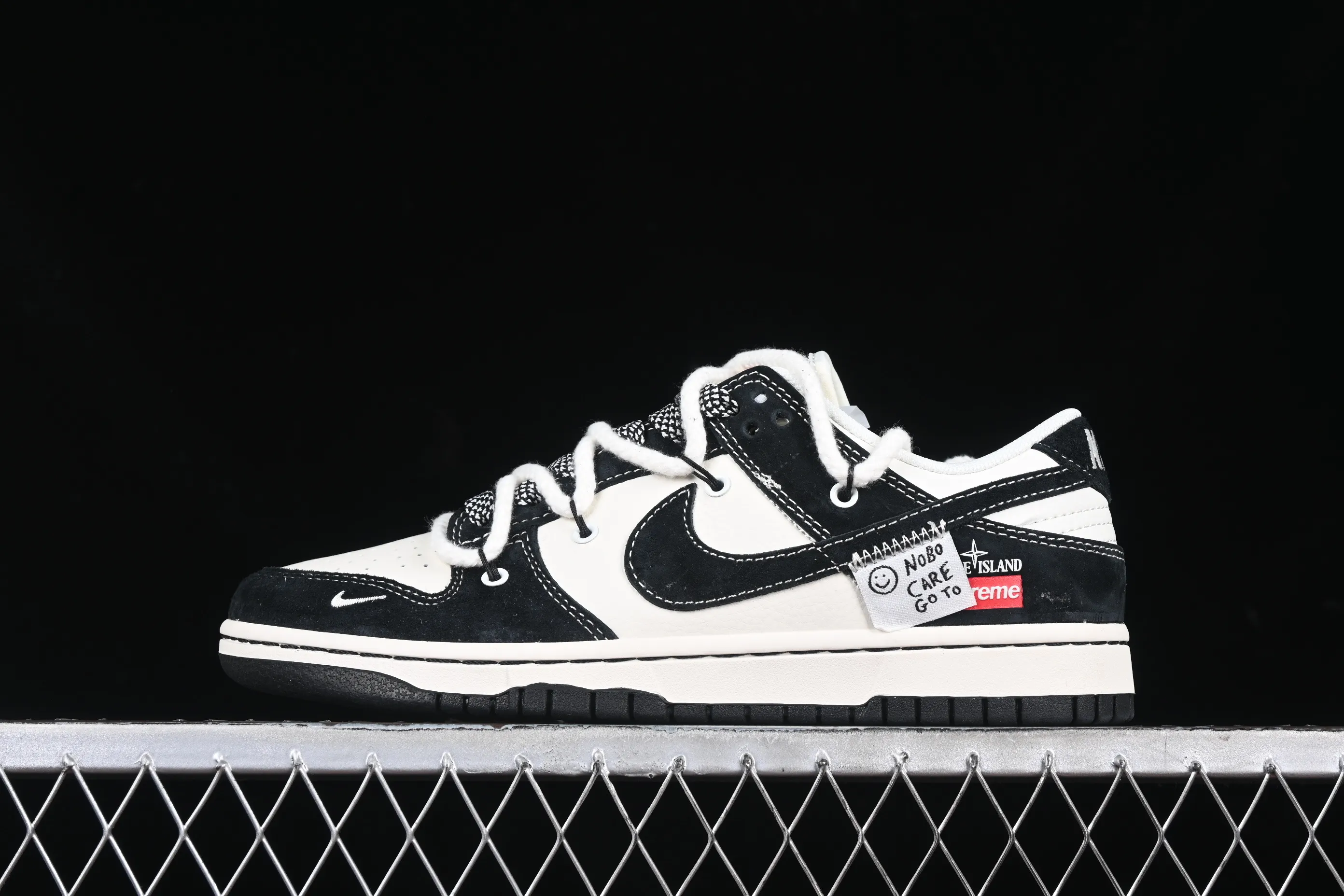 All Categories Nk SB Dunk Series Nk SB Dunk Low High-end Customized Low-top Sneakers Nk SB Dunk Low Supreme